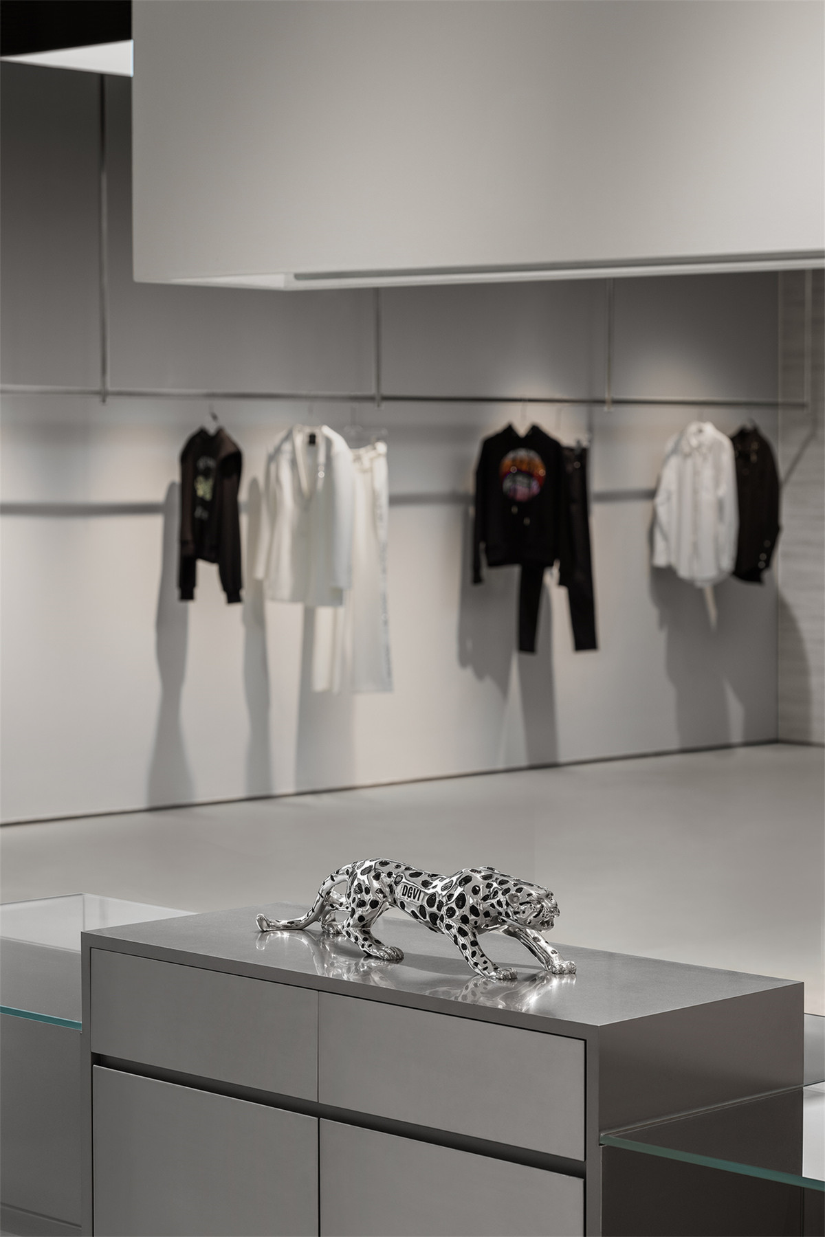 Fashion Clothing Store Interior | Display Furniture Custom Fashion Clothing Store Interior | Display Furniture Custom